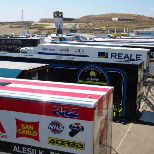 El FIM CEV Repsol reúne en MotorLand a las futuras estrellas del motociclismo de 27 países