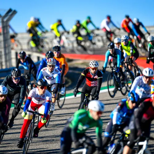 Una semana para la carrera solidaria de MotorLand Aragón, inscripciones competitivas abiertas hasta el lunes 15 de enero