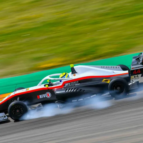 MotorLand Aragón regala un espectacular comienzo de temporada del Napa Racing Weekend