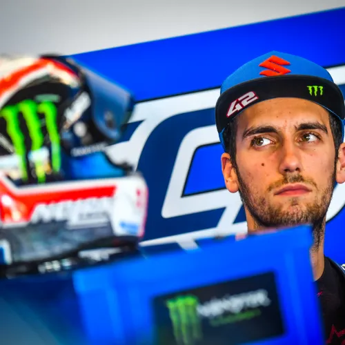 El mundial de MotoGP llega a MotorLand con todo por decidir antes de la gira asiática