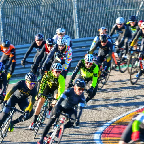 La Invernal de Motorland Aragón, carreras solidarias, actividades gratuitas en el paddock y sorteos para todos los participantes