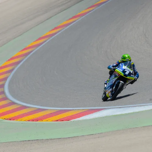 La emoción del FIM CEV Repsol toma MotorLand: poles para Baltus, Pons y Rueda