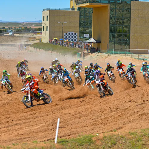 MotorLand reunirá este domingo en torno a 60 pilotos en el Campeonato de Aragón de Motocross