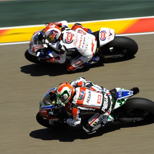 La segunda batalla del Mundial de Superbikes se libra este fin de semana en MotorLand