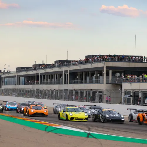 Así fue el primer día de un Trofeo de Velocidad prometedor en MotorLand Aragón