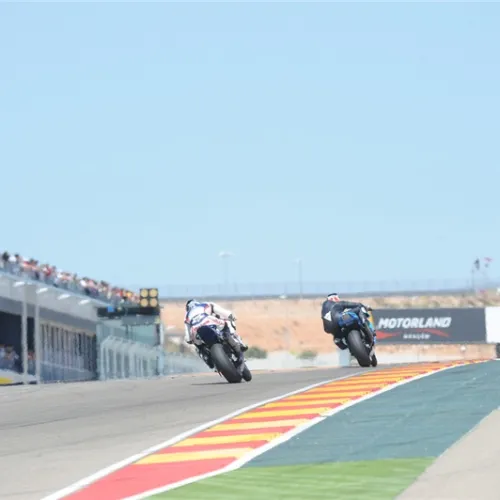 Paddock abierto y dos zonas de público para seguir las carreras del FIM CEV Repsol en MotorLand